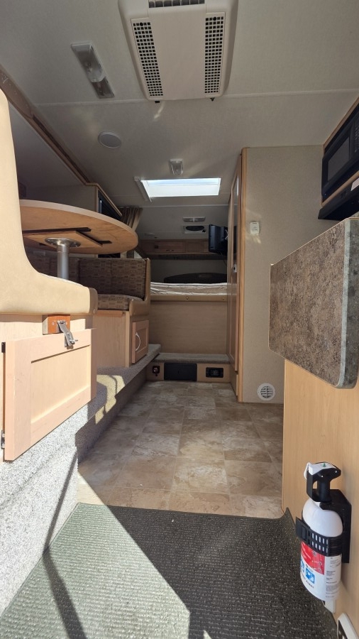 2010 Adventure Manufacturing 86SBS 5