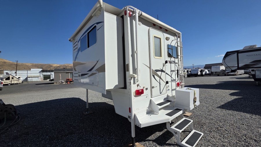 2010 Adventure Manufacturing 86SBS 2