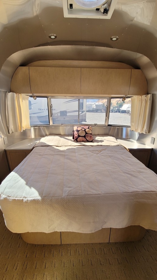 2014 Thor Airstream FLYING CLOUD 27FB 10