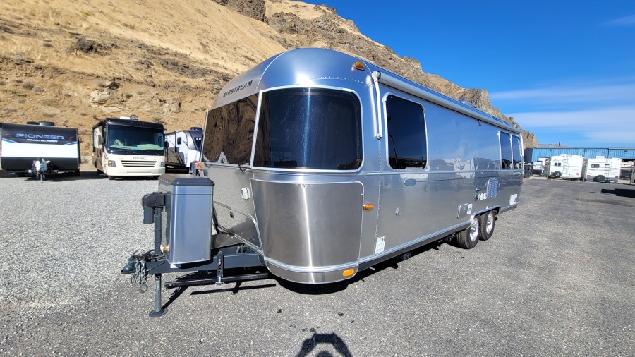 2014 Thor Airstream FLYING CLOUD 27FB 1