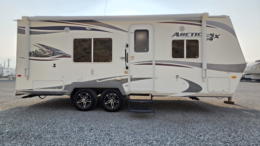 2012 Arctic Fox NORTHWOOD 0