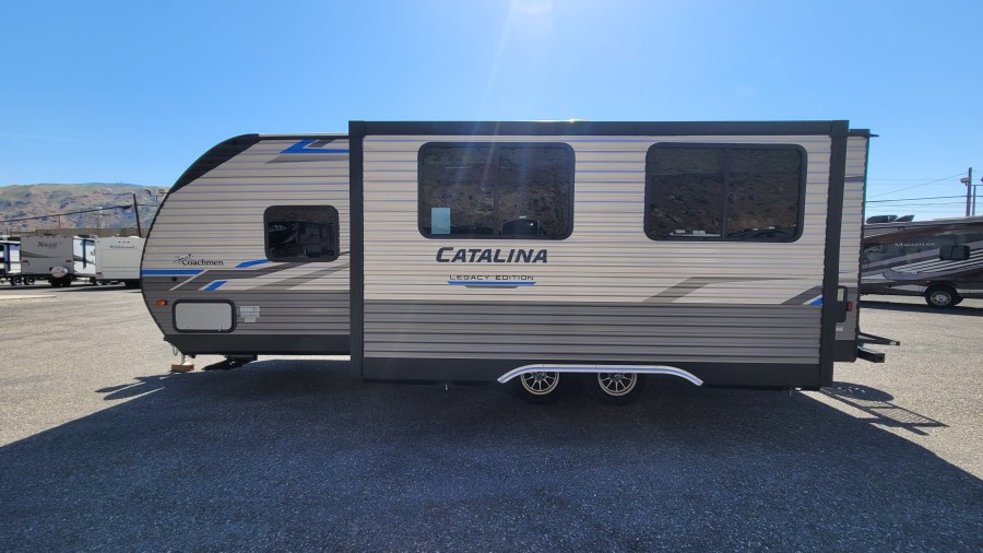 2021 Coachmen RV Catalina 243RBS 2