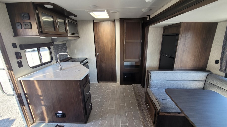 2020 Forest River RV Cherokee Cascade 214JT 7