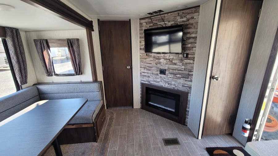 2020 Forest River RV Cherokee Cascade 214JT 8