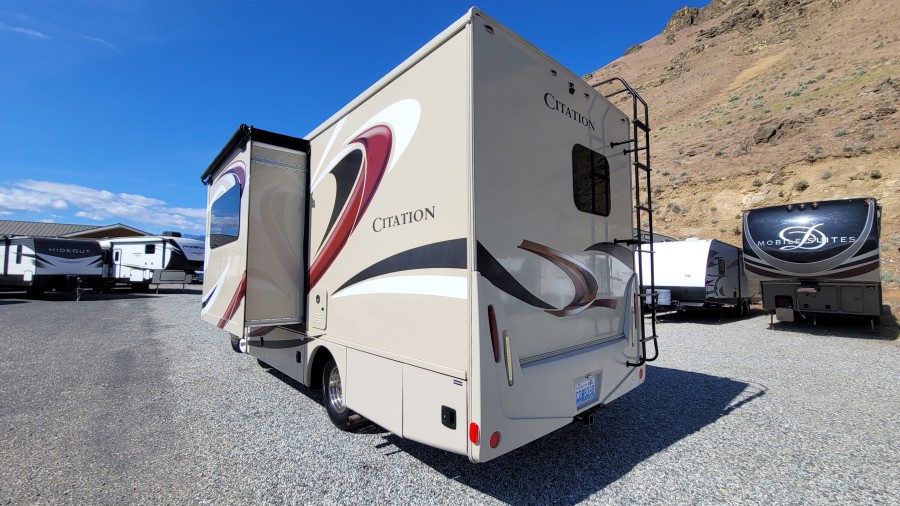 2016 Thor Motor Coach Citation 24SA 3