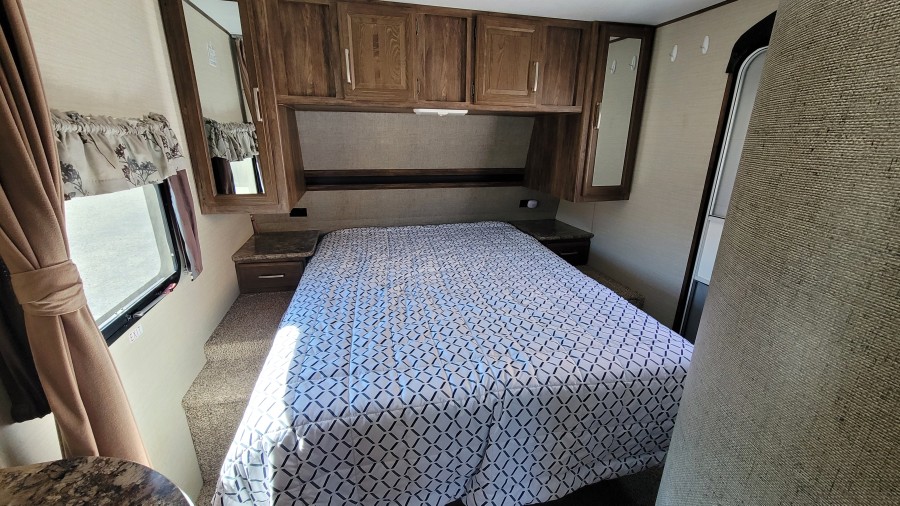 2016 Keystone RV Cougar 25RLS 11