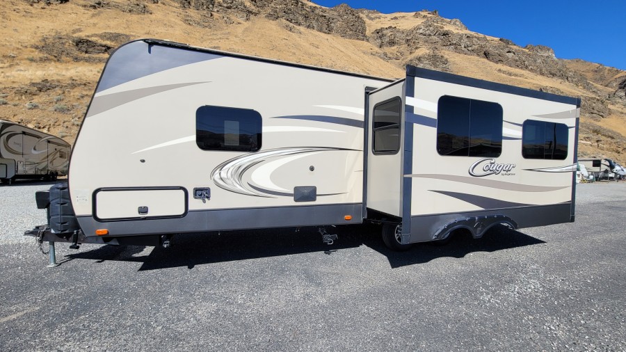 2016 Keystone RV Cougar 25RLS 2