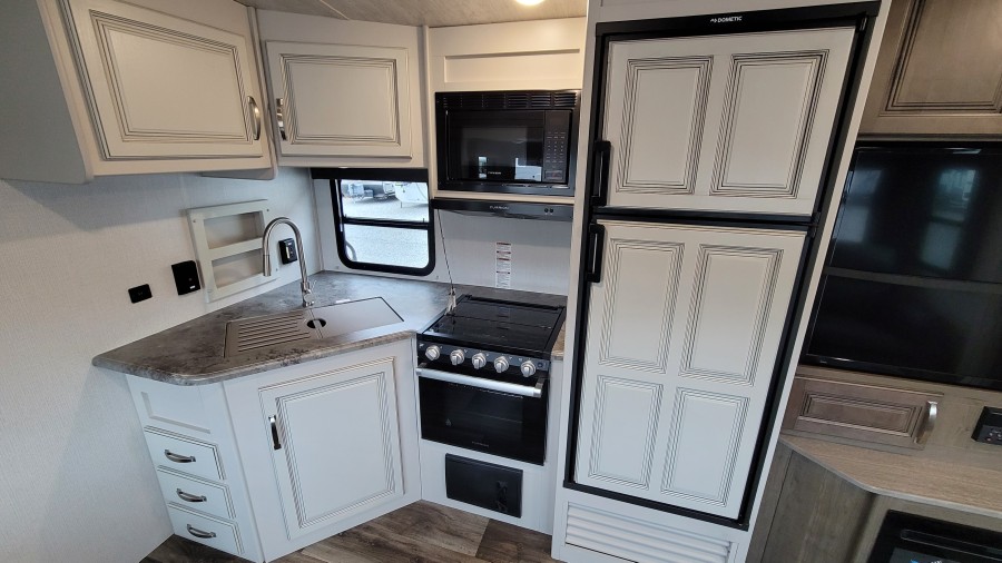 2022 Keystone RV Cougar 26RBSWE 8