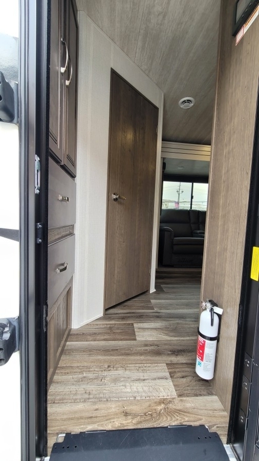 2022 Keystone RV Cougar 26RBSWE 6