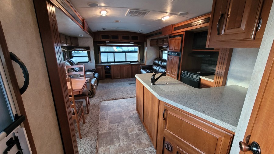 2014 Keystone RV Cougar 321RES 6