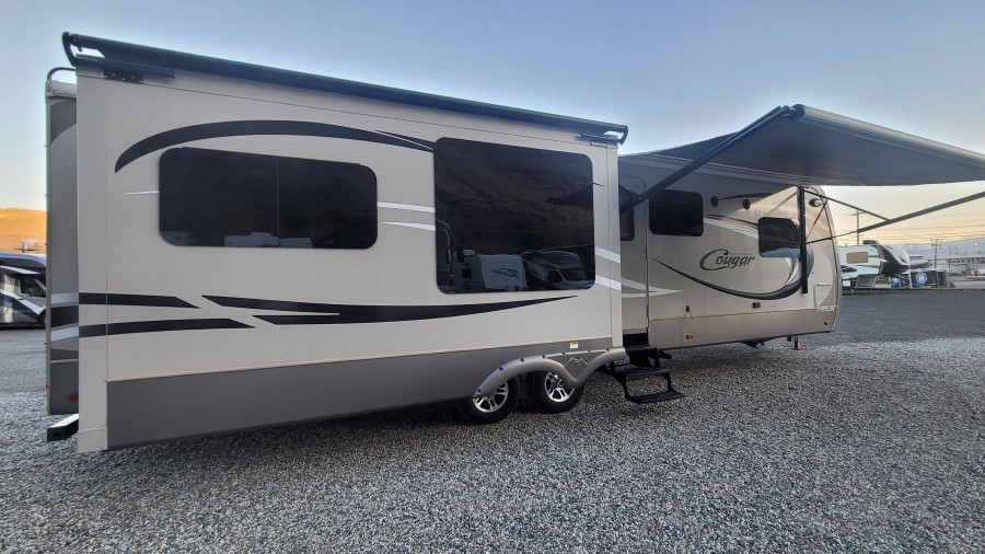 2014 Keystone RV Cougar 321RES 4