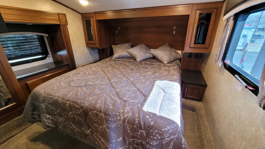 2018 Jayco Eagle 30.5MOLK 11