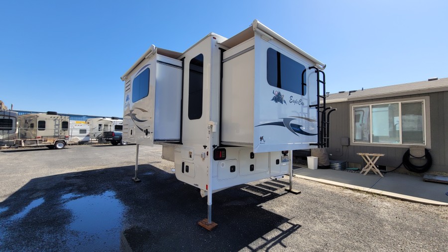 2015 Adventurer Eagle Cap 1160 3