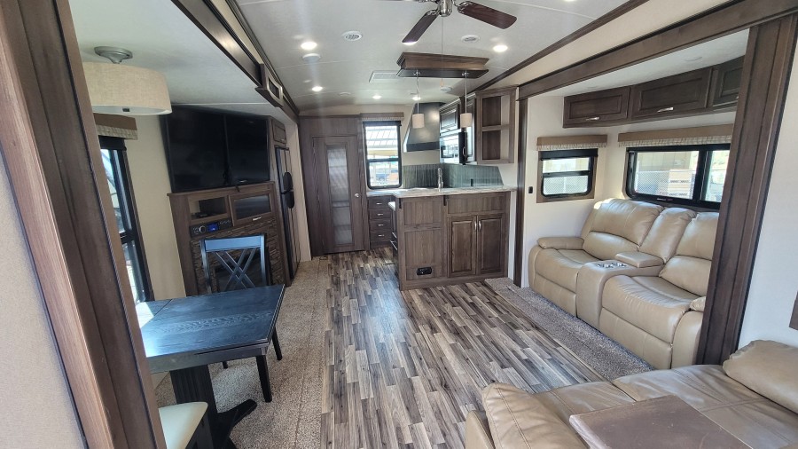 2016 Evergreen RV BAY HILL 340RK 6