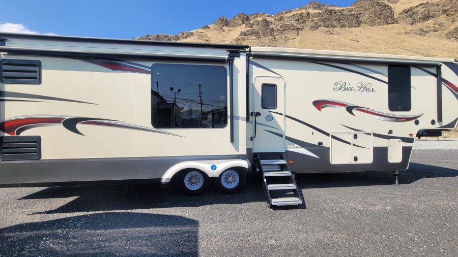 2016 Evergreen RV BAY HILL 340RK 4