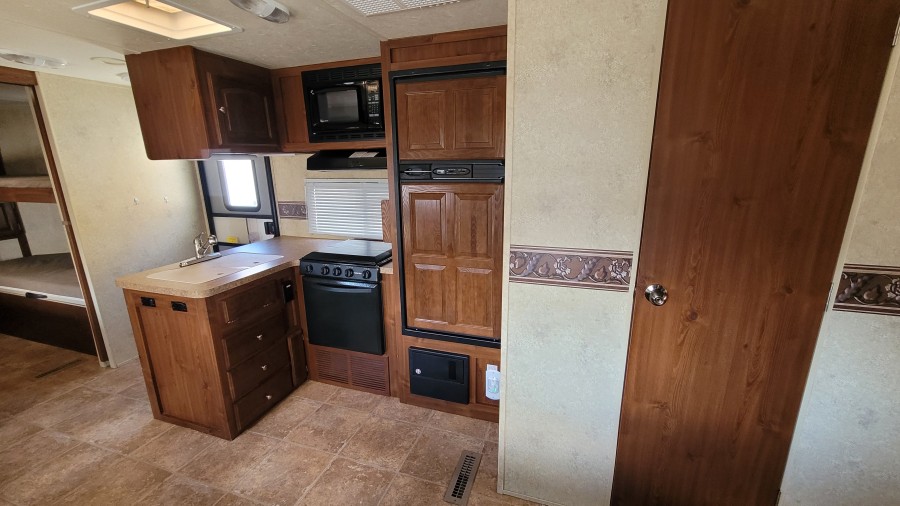 2013 Forest River RV Flagstaff 30WTBS 11