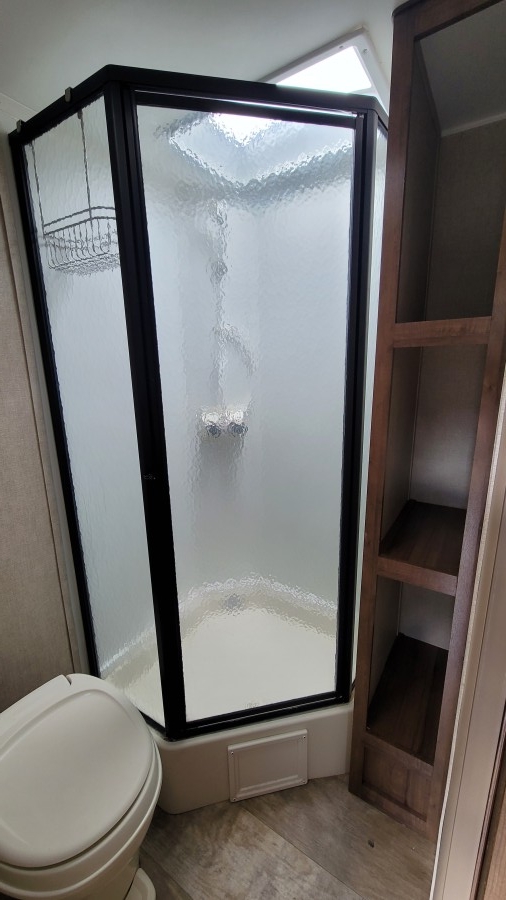 2018 Gulf Stream AMERI LITE 218MB 10