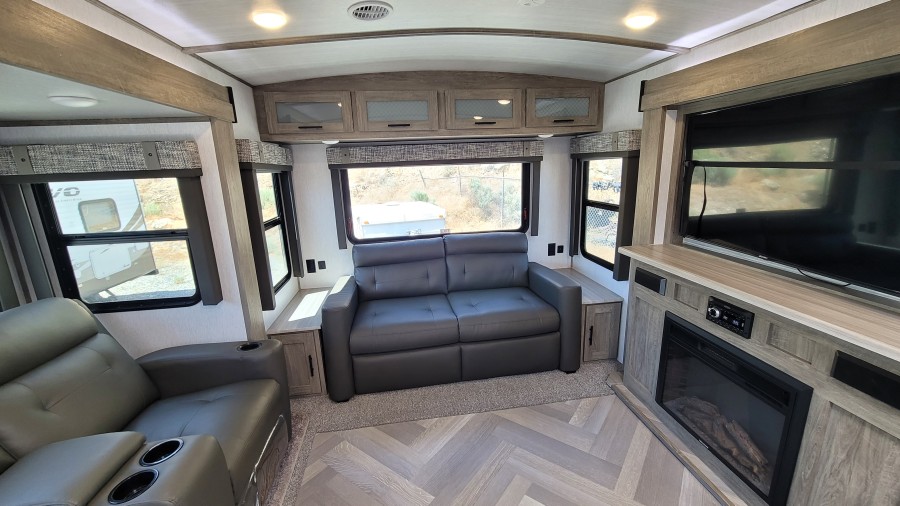 2022 Forest River RV Hemisphere SALEM 271RL 7