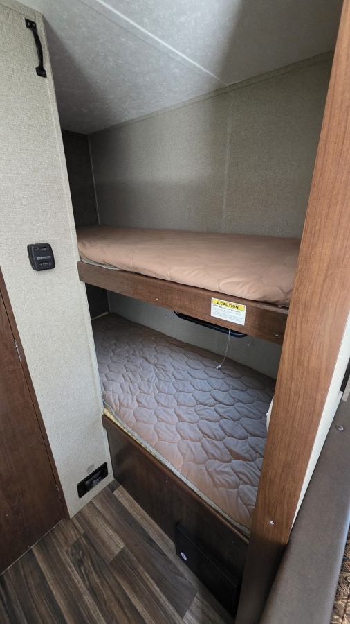 2018 Keystone RV Hideout 175LHS 10