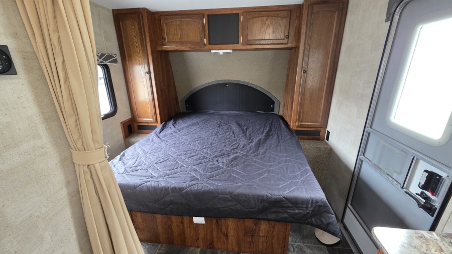 2015 Keystone RV Hideout 23RKSWE 9