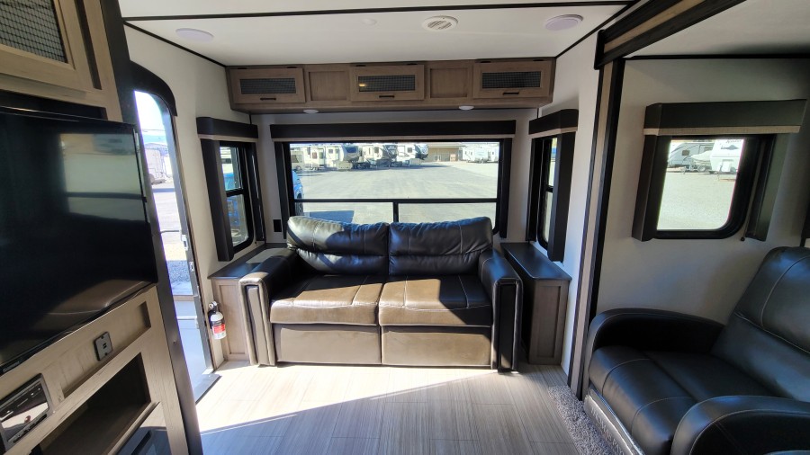 2020 Keystone RV Hideout 27RLS 6