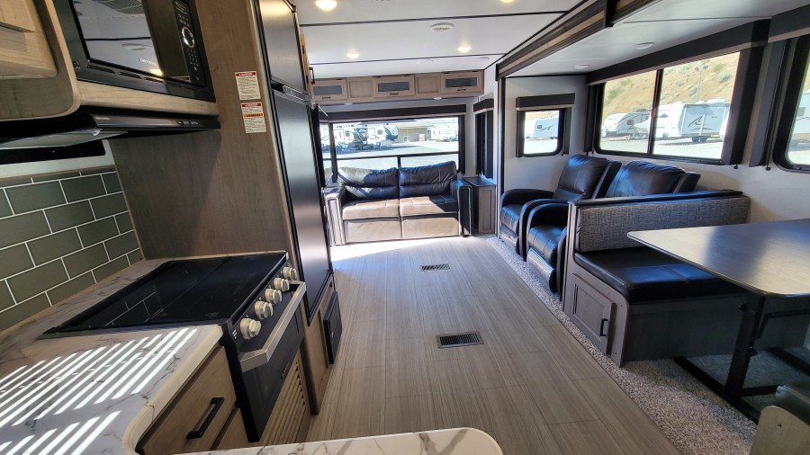 2020 Keystone RV Hideout 27RLS 9