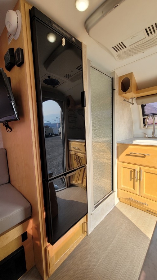 2019 Liberty Outdoors Little Guy MINI MAX 9