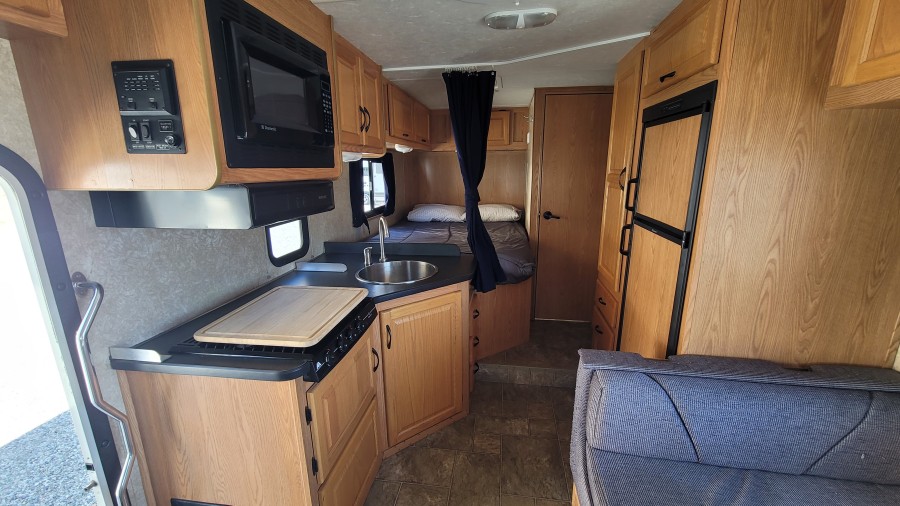 2011 Thor Majestic 23A 9