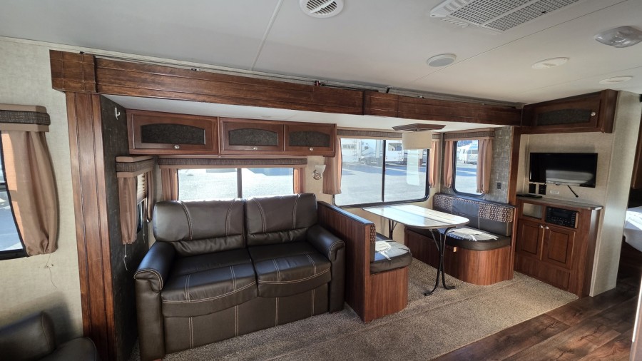 2015 Heartland North Trail 26LRSS 5