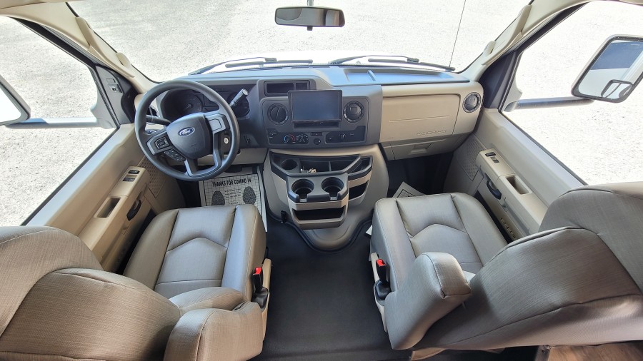 2021 Odyssey Entegra Coach 24B 15