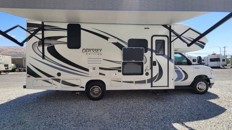 2021 Odyssey Entegra Coach 24B 4