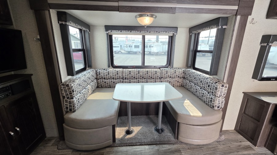 2018 Keystone RV Outback 272UFL 6