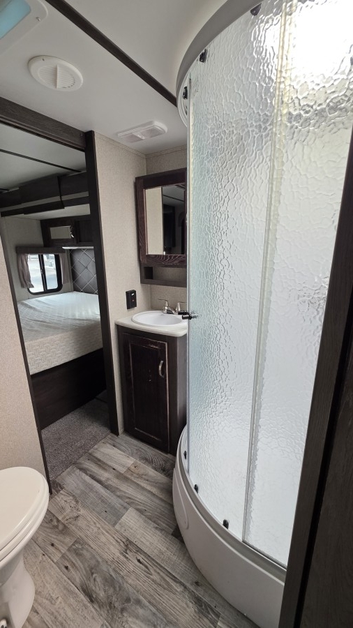 2018 Keystone RV Outback 272UFL 9