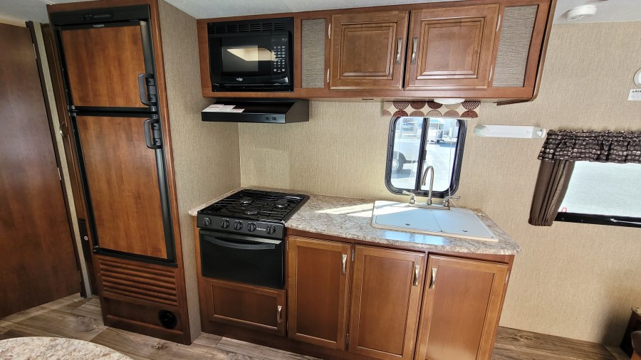 2018 Keystone RV Passport 239MLWE 5