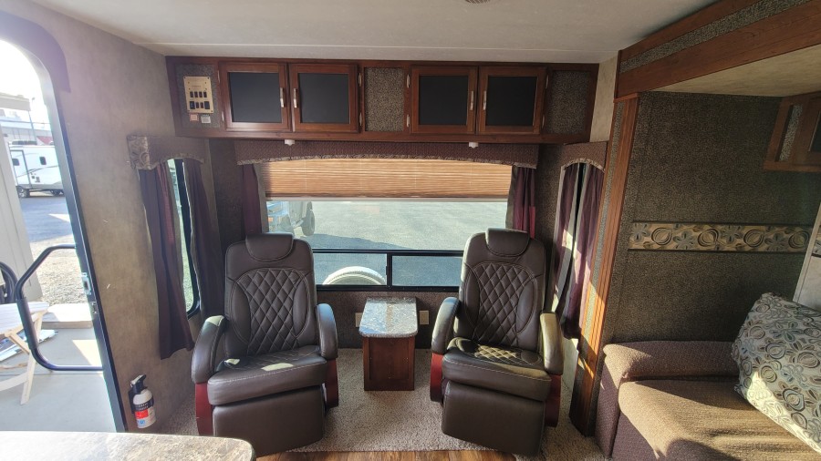 2015 Keystone RV Passport 2890RL 5