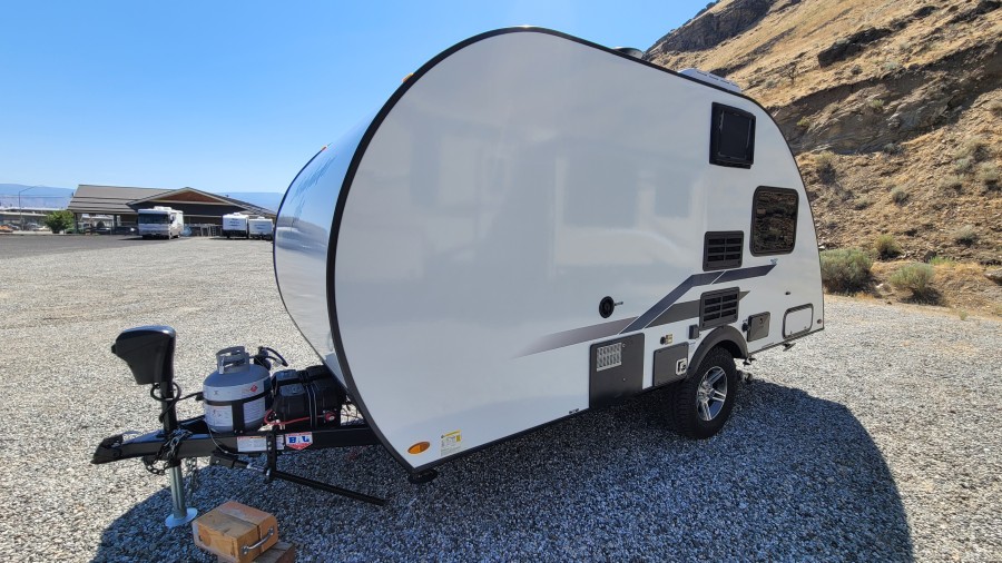 Used 2021 Forest River RV R Pod BUSHWHACKER PLUS 17FD Travel Trailer ...