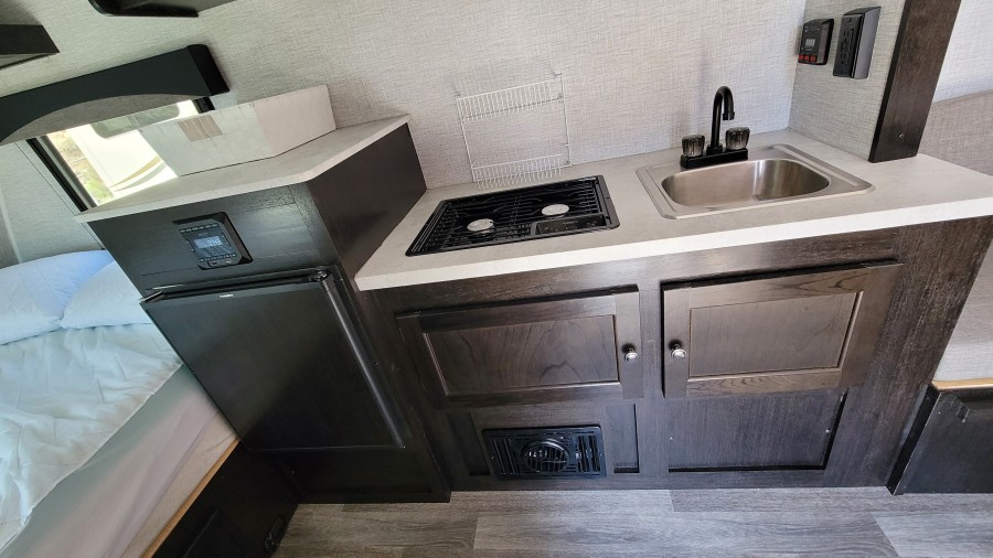 2021 Forest River RV R Pod BUSHWHACKER PLUS 17FD 9