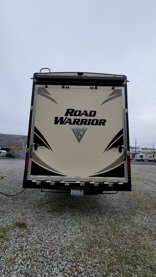 2019 Heartland Road Warrior 396 4