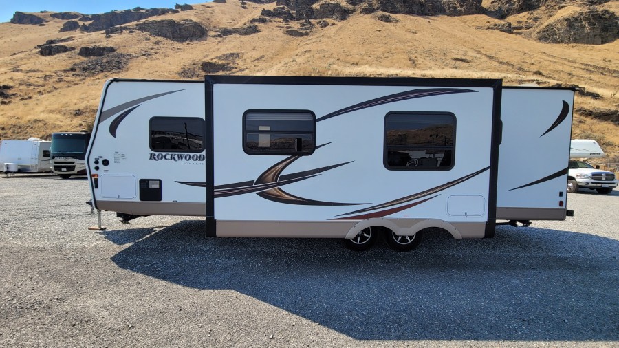 2016 Forest River RV Rockwood 2607A 1