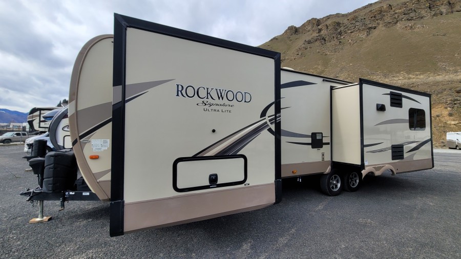 2018 Forest River RV Rockwood 8329SS 2