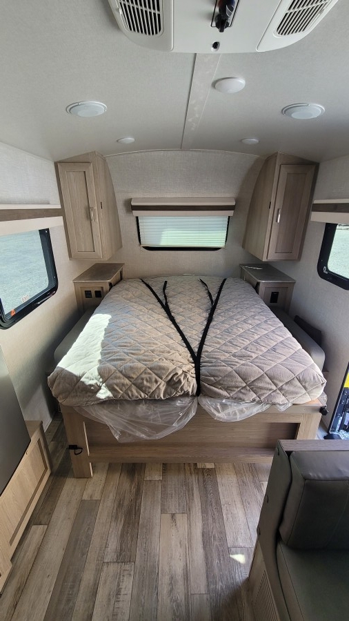 2022 Forest River RV Rockwood Geo Pro G19FDS 9