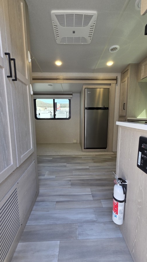 2023 Forest River RV Rockwood Mini Lite 2516S 4