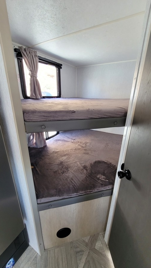 2023 Forest River RV Salem Cruise Lite 243BHXL 9