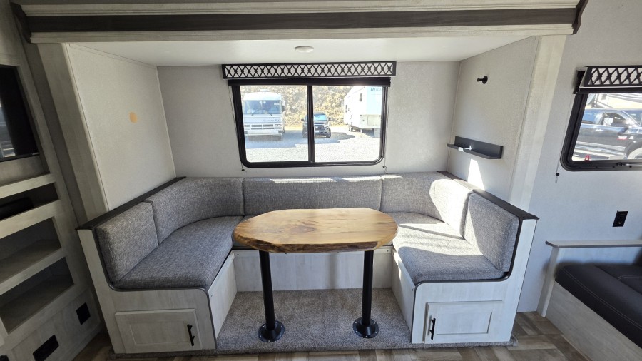 2022 Forest River RV Shasta 25RB 8