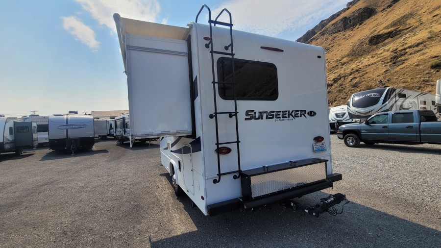 2020 Forest River RV Sunseeker 2250LE 3