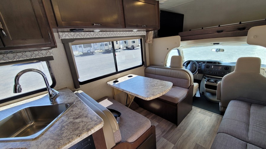 2020 Thor Thor Motor Coach FREEDOM ELITE 26HE 6