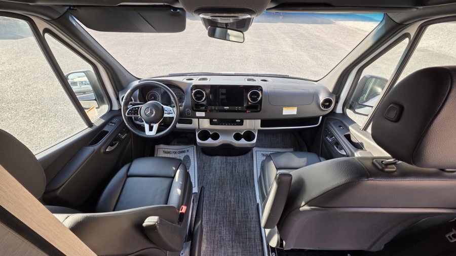 2023 Thor Thor Motor Coach SANCTUARY 19P 10