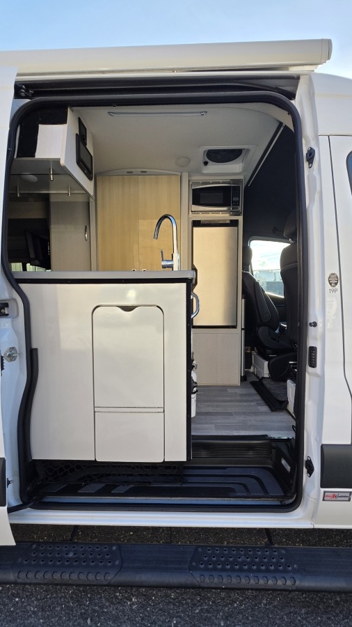 2023 Thor Thor Motor Coach SANCTUARY 19P 5