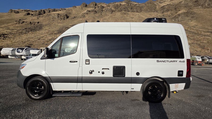 2023 Thor Thor Motor Coach SANCTUARY 19P 2