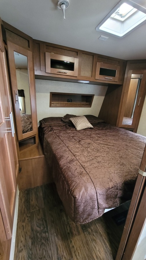 2016 Forest River RV Wildcat 28RKX 11